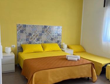 Quadruple Room with Private External Bathroom