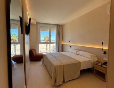 Superior Double or Twin Room with Sea View