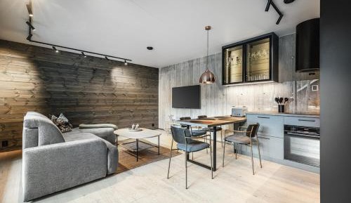 One-Bedroom Apartment