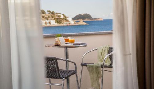 Double Room with Side Sea View