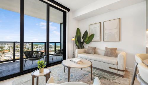 One-Bedroom Apartment with Balcony
