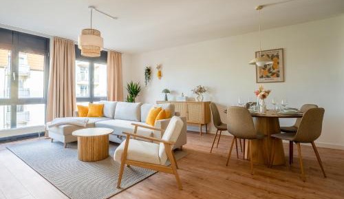 Two-Bedroom Deluxe Apartment