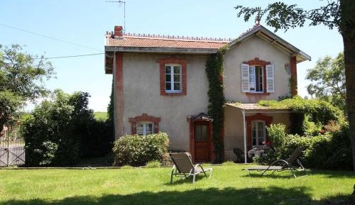 Holiday Home (6 Adults)