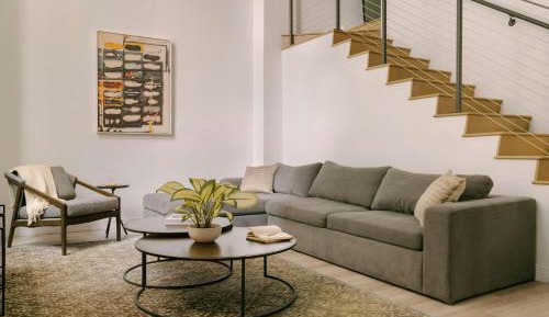 Lofted One-Bedroom Apartment with King Bed