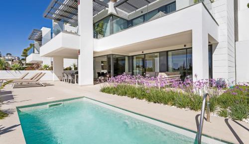 Apartment with Sea View