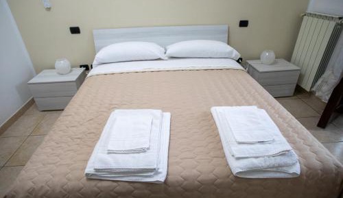 Double Room with Mountain View