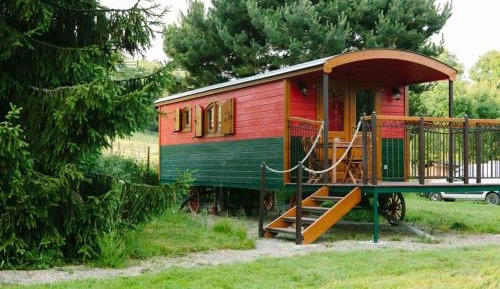 Holiday Home (3 adults)