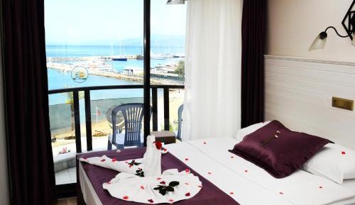 Standard Double Room with Sea View