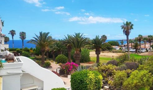 One-Bedroom Premium Apartment with Ocean View