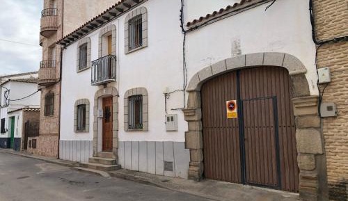 One-Bedroom House