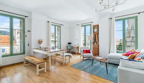 Apartment with View