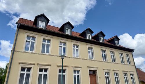 Apartment 04