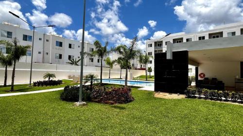 Three-Bedroom Apartment with Balcony