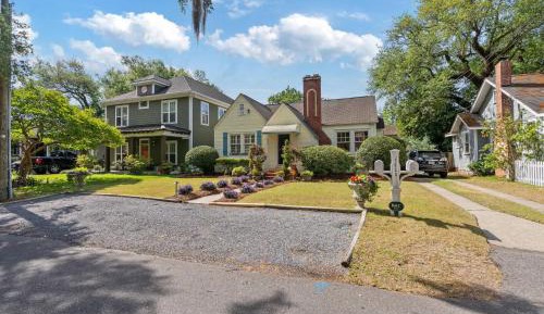 Bungalow