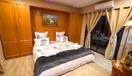 Junior Suite with Mountain View