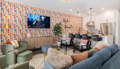 Four-Bedroom Holiday Home