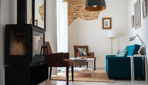 Family Two-Bedroom Apartment with View
