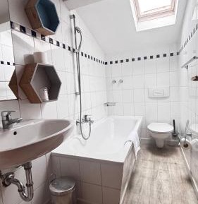 One-Bedroom Apartment (4 Adults)