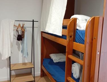 Bunk Bed in Mixed Dormitory Room