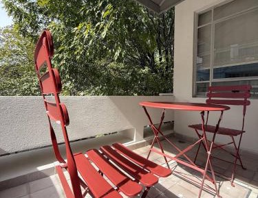 Studio Apartment with Balcony