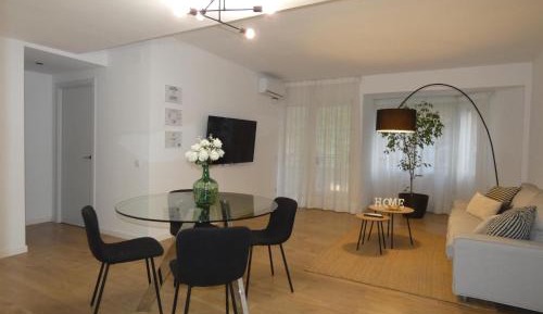 Three-Bedroom Superior Apartment