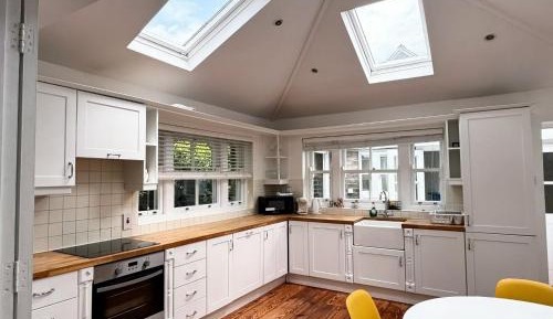 Three-Bedroom Holiday Home 