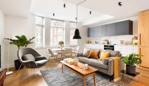 One Bedroom Apartment