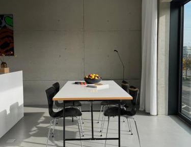 Apartment - Split Level