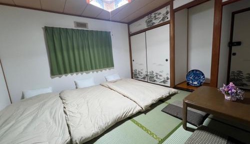 Triple Room with Shared Bathroom