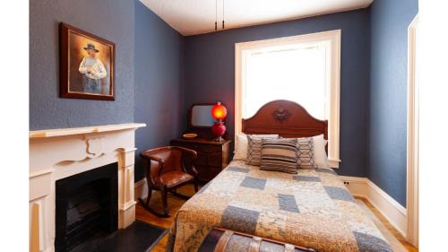 Standard Suite