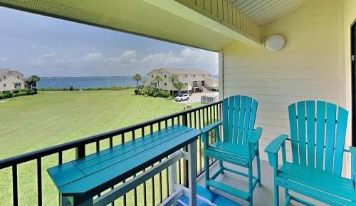 Two-Bedroom Apartment with Ocean View