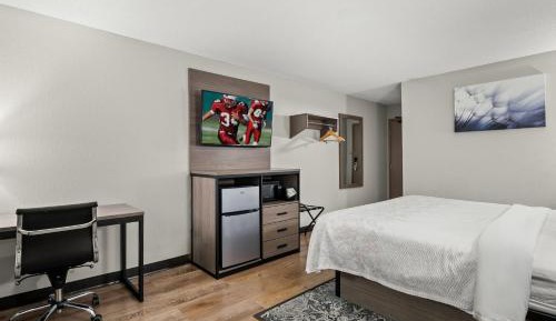 Deluxe King Room Smoke Free
