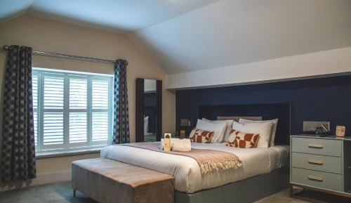 Superior King Room