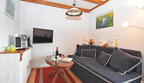 One-Bedroom Holiday Home