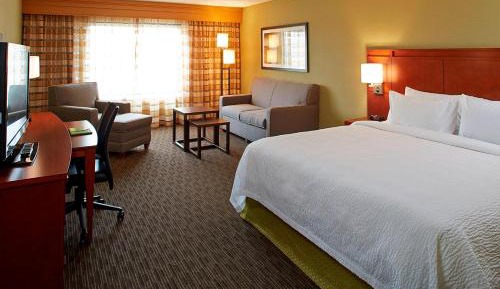 King Room - Hearing Accessible