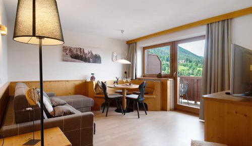 Two-Bedroom Superior Apartment