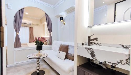 Two-Bedroom Apartment with Balcony