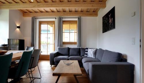 Seven-Bedroom Holiday Home