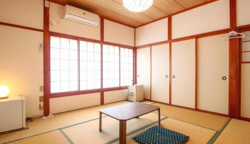 Japanese-Style Room
