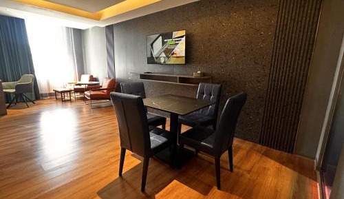 Standard Suite