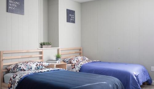Twin Room with Shared Bathroom
