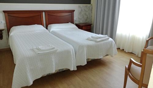 Standard Twin Room with Garden View