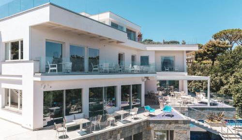 Villa with Sea View