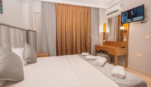 Deluxe Single Room with Balcony