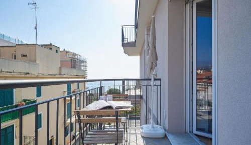 Studio with Terrace