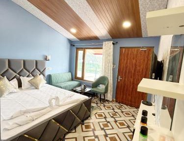 Double Room with Mountain View