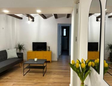 Three-Bedroom Standard Apartment