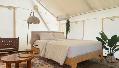 Glamping Tent 