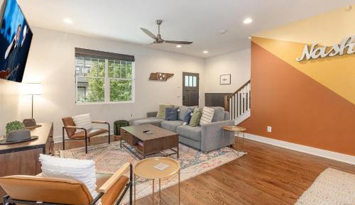 Three-Bedroom Holiday Home 