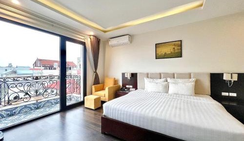 Deluxe Suite
